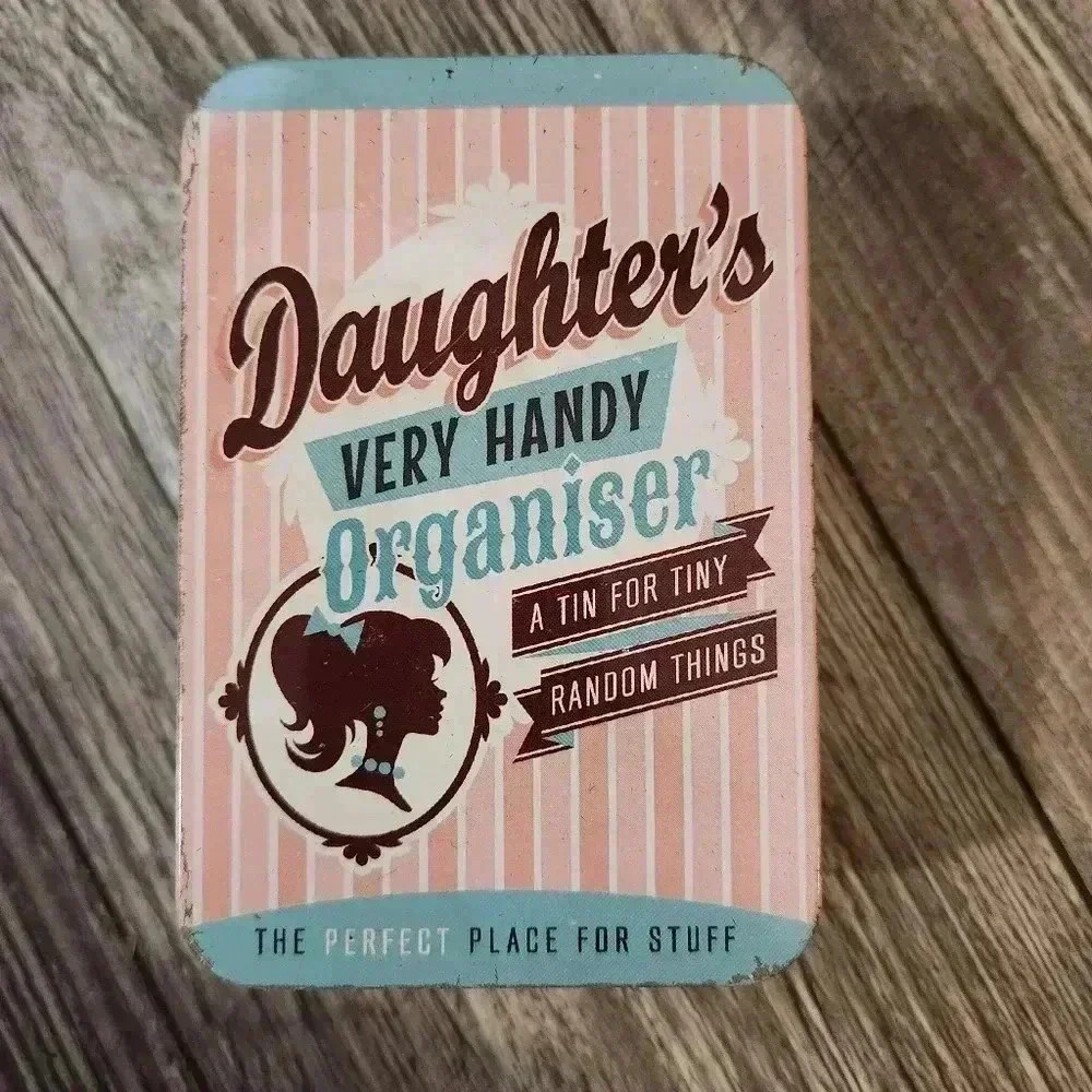Tin organizer
